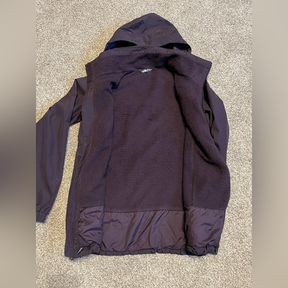 North Face Jacket Size Small - Picture 3 of 10